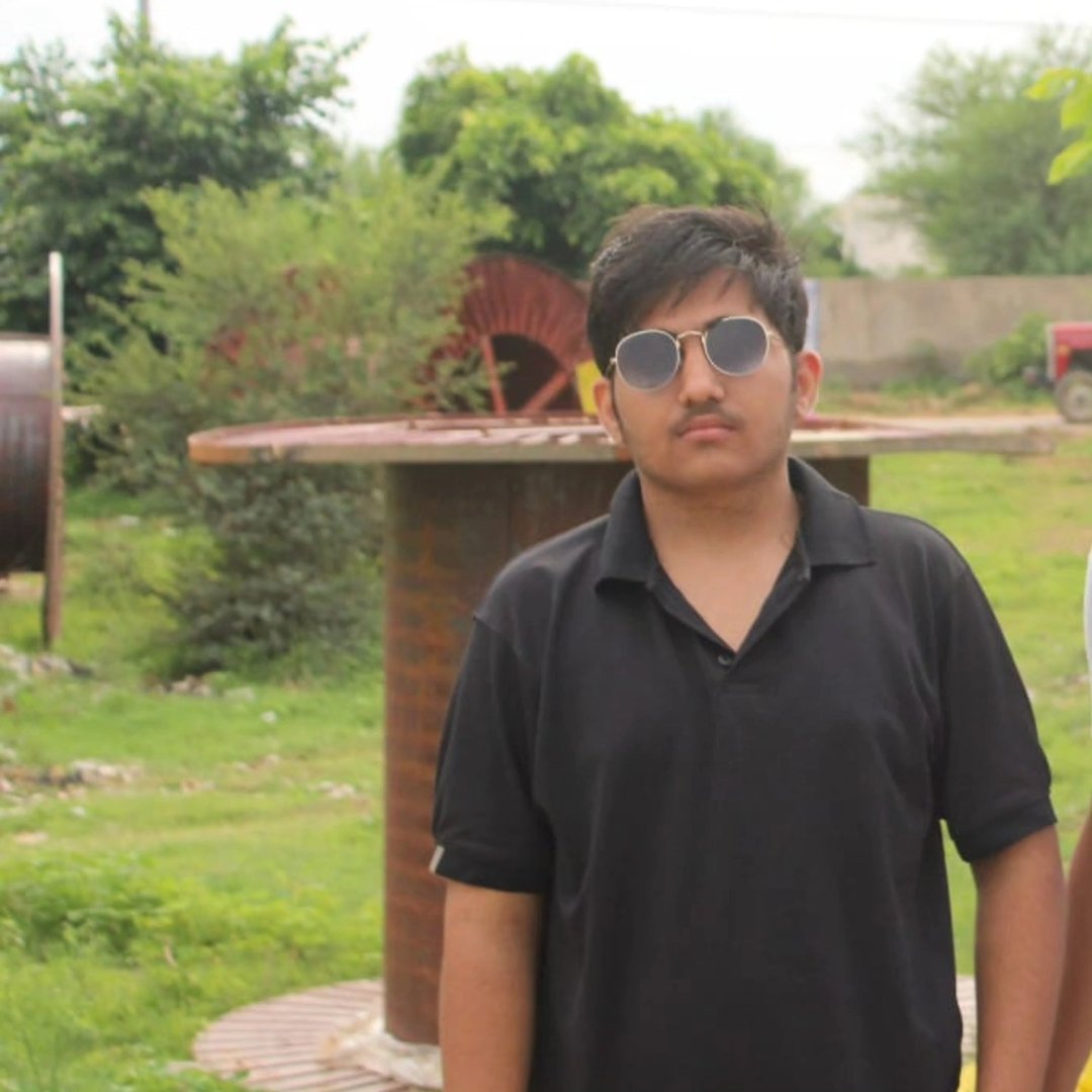 Portrait of Mayank Mahla